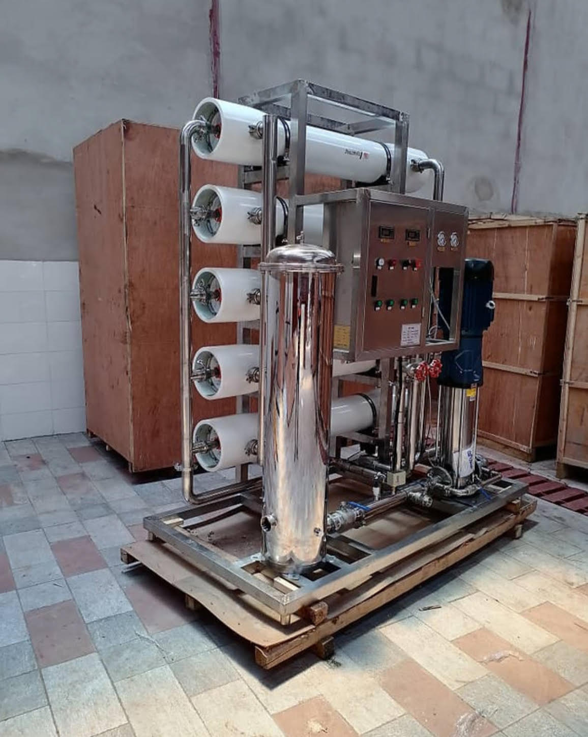 REVERSE OSMOSIS MACHINES